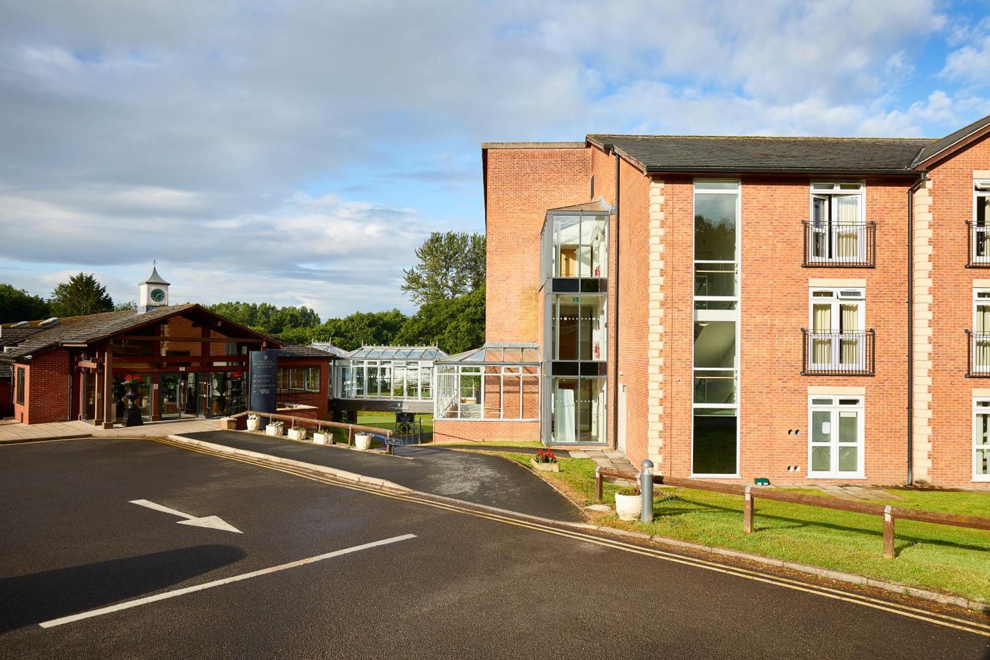 Macdonald Hill Valley Hotel, Spa & Golf Resort Whitchurch (Shropshire) Exterior foto